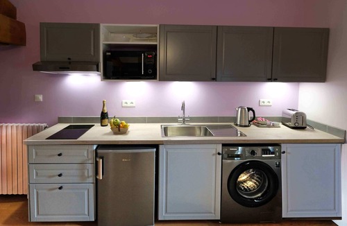 Saint-Nicolas-de-la-Grave Apartment | Suite Elise - Studio Indépendant Pour 2 Personnes
