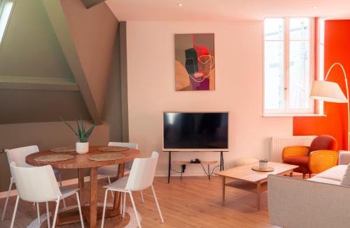 Charleville-Mezieres Apartment | Suite Germain - Cœur de Ville