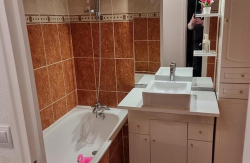 Reims Apartment | Suite Goulette