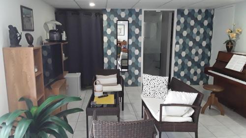 Creuzier-le-Vieux House | Suite hauteurs de Vichy