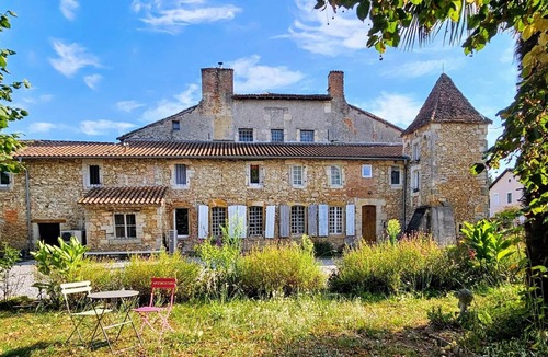 Vicq-d'Auribat Bed & Breakfast | Suite Hermès