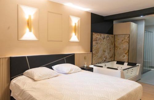 Elne Apartment | Suite Illiberis - Balnéothérapie