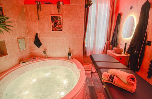 La Mare Aubry Apartment | Suite Jungle Spa - Sauna & Balnéo