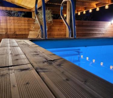 Cabannes House | Suite l'Olive Sacrée Spa et Sauna