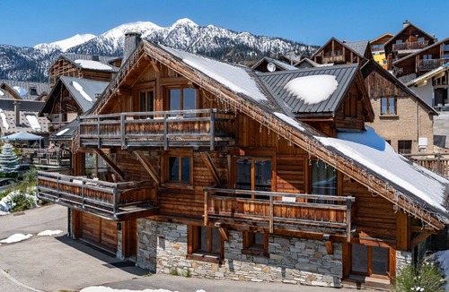 Viel-Alpe Ski Chalet | SUITE LA MEIGE