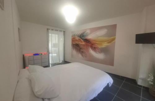 Bedarieux Hotel | Suite la Plume d'Argent