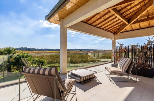 Plaissan Bed & Breakfast | Suite "La Sunset" - Heated pool & SPA