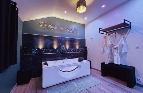 Chevry-Cossigny Apartment | Suite La Vie est Belle