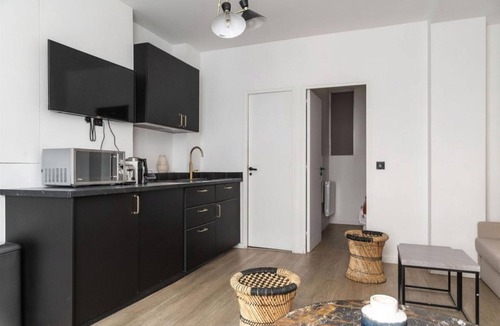 Quartier de l'Ecole-Militaire Apartment | Suite Leroux 26 - Cosy Apt in the Heart of Paris