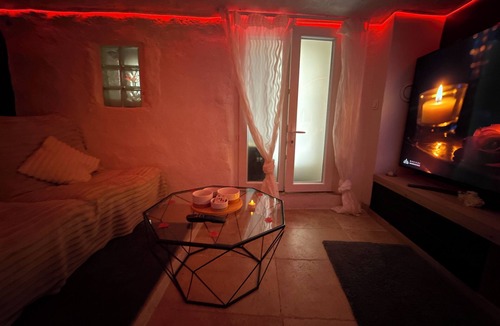 Auriol Bed & Breakfast | Suite Les Bains D'aphrodite