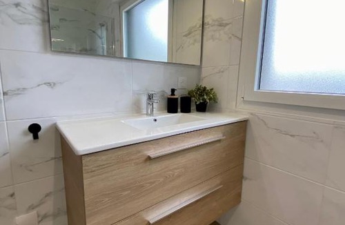 Stuckange Apartment | Suite les Cèdres d'Or