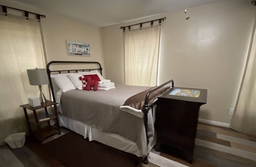 Willis Cabin | Suite located on a beautiful 26 acre property