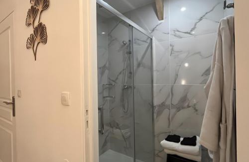 Trelissac Bed & Breakfast | Suite Maraval Chez L'habitant