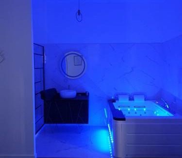 La Real Apartment | Suite Miro Charme et volupté