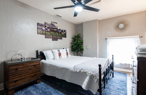 Smoketown Jackson Apartment | Suite near downtown Louisville, KY · Suite XII