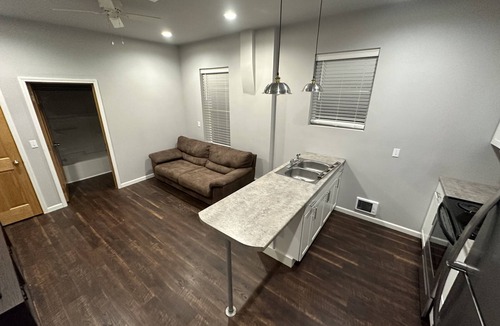 Frostburg Apartment | Suite on Main Street