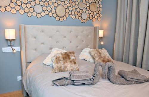 La Celle-sous-Gouzon Apartment | Suite PAKKIS Balnéo & Ciel Étoilé Boréal