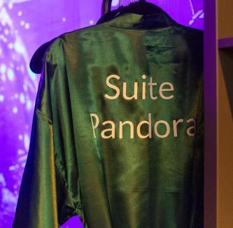 Puymirol Apartment | Suite PANDORA by LALIE - Immersion Luxe SPA