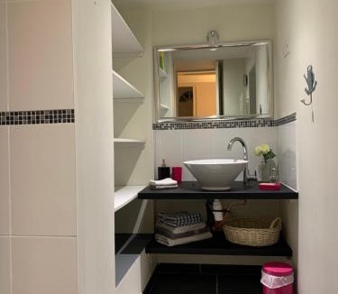 Cazouls-les-Beziers House | Suite parentale de Laudacieuse