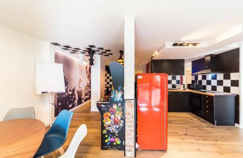 Glaciere - Montmein Apartment | " Suite Play " Fun, Parking - Proche Lyon