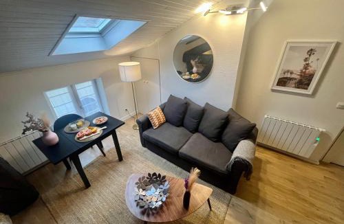 Brotteaux Apartment | Suite Polka