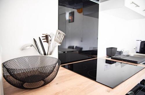 Osny Apartment | Suite POP 92 proche gare, stade de France, Parking