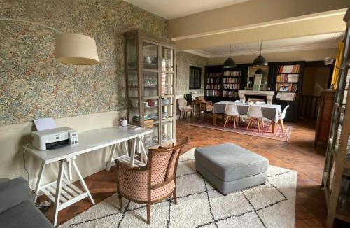 Saint-Laurent-Nouan Bed & Breakfast | Suite près de Chambord