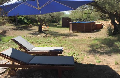Camarles House | Suite Premium en la naturaleza
