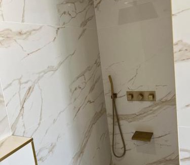 Pignan Bed & Breakfast | Suite privée accès piscine