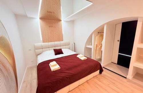 Gignac Apartment | Suite Privative Spa Jacuzzi Sauna - Proche Montpellier