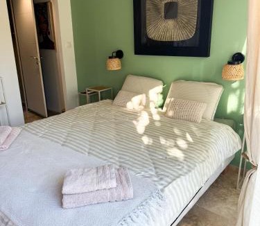 Piolenc House | Suite romantique avec jacuzzi privatif