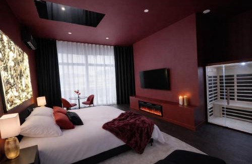 La Laigne House | Suite Romantique entre La Rochelle et Niort