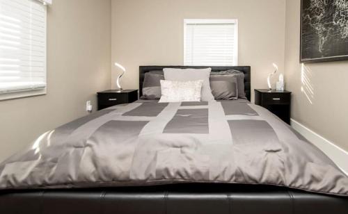 Pettaway Apartment | Suite & Simple in SoMa - A Stylish Stay for 1 or 2