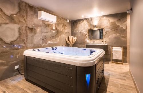 Arras Apartment | Suite & Spa Le Clandestin ARRAS