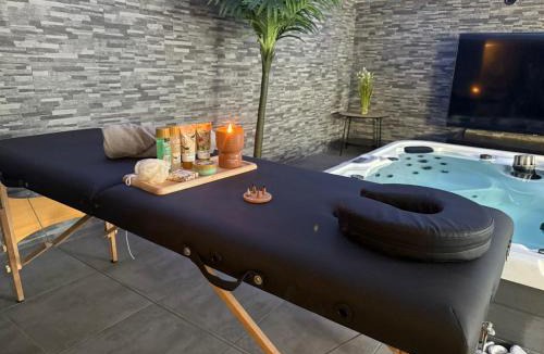 Portet-sur-Garonne Hotel | Suite SPA PRIVÉE