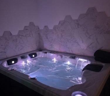Soisy-Bouy Apartment | Suite Spa Privatif près de Provins Jacuzzi Sauna