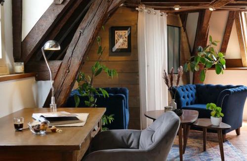 Downtown Angers Apartment | Suite Toussaint - Calme & Authentique