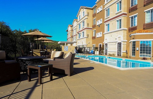 Milpitas Apartment | Suite w/Full Kitchen | Pool, Breakfast, & More