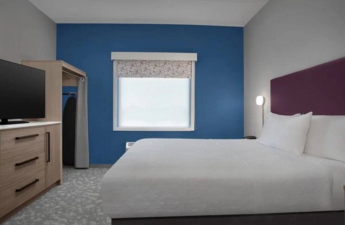 Weston Hotel | Suite w/Kitchen & Pool Access | Weston Stay