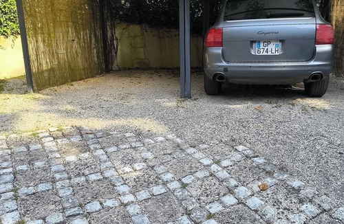 Amboise Bed & Breakfast | Suite with adjoining room facing clos Lucé