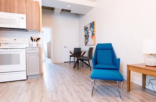 Rouyn-Noranda Apartment | Suite with closed bedroom on rue Gamble Ouest (Le Central)