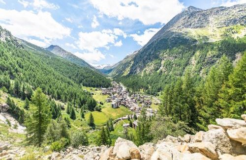 Saas Almagell House | Suite with Mountain View near Saas-Fee