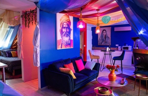 Zuydcoote Cottage | Suite with private spa and sauna