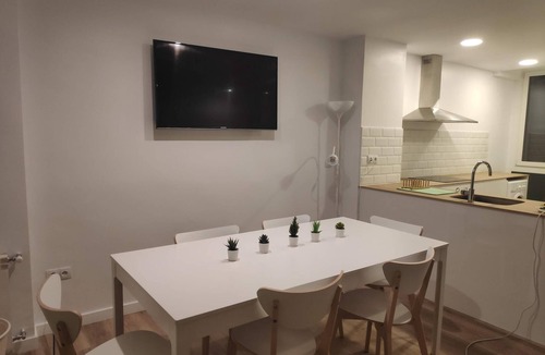 Avinguda de Carlemany Apartment | SUITEDREAMS - Pollancre 23