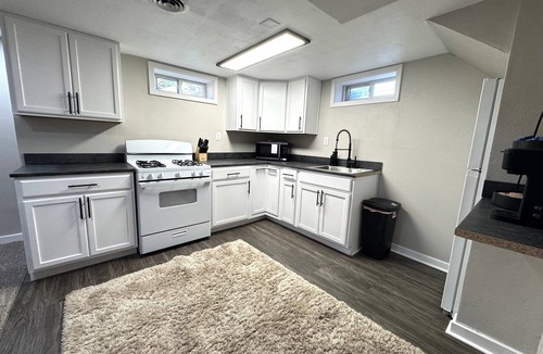 Pekin Apartment | Suites #2