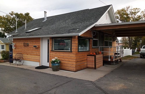 Helena House | Suites 34 & 35 - Victorian Suites