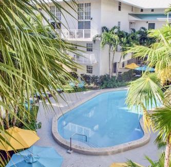 Key Biscayne Apartment | Suites at Coral Resorts