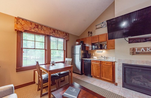 Thayerville Condo | Suites at Silver Tree: A314 Studio & Loft Standard View