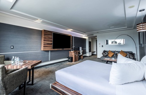 Metepec Hotel | Suites Inn La Muralla Metepec