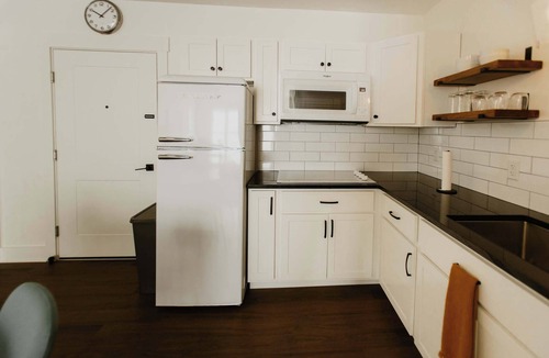 Dalton Apartment | Suites on Main - Unit 1